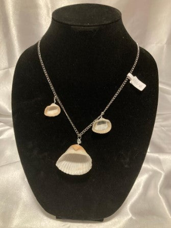 Sea Shell Necklace from our Coastal Beaches and Dives (Sku 0016)