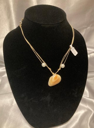 Sea Shell Necklace from our Coastal Beaches and Dives (Sku 0042)